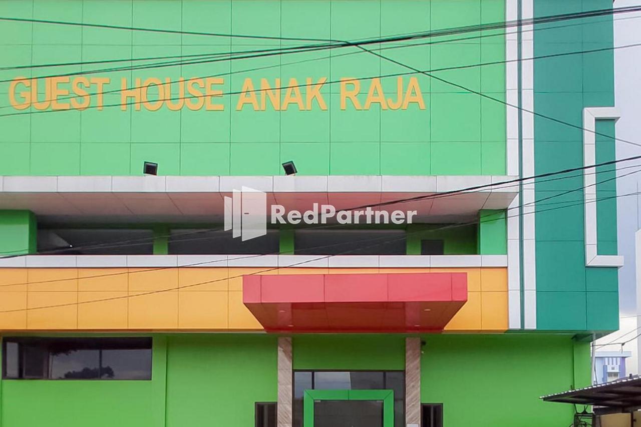Guest House Anak Raja Pangkalan Bun Syariah Mitra Reddoorz Exterior foto